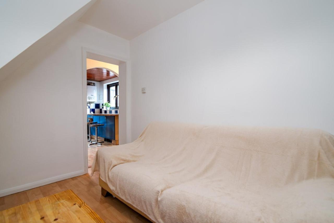 Guestready - 4br In Surrey Quays Canada Water Ferienhaus London