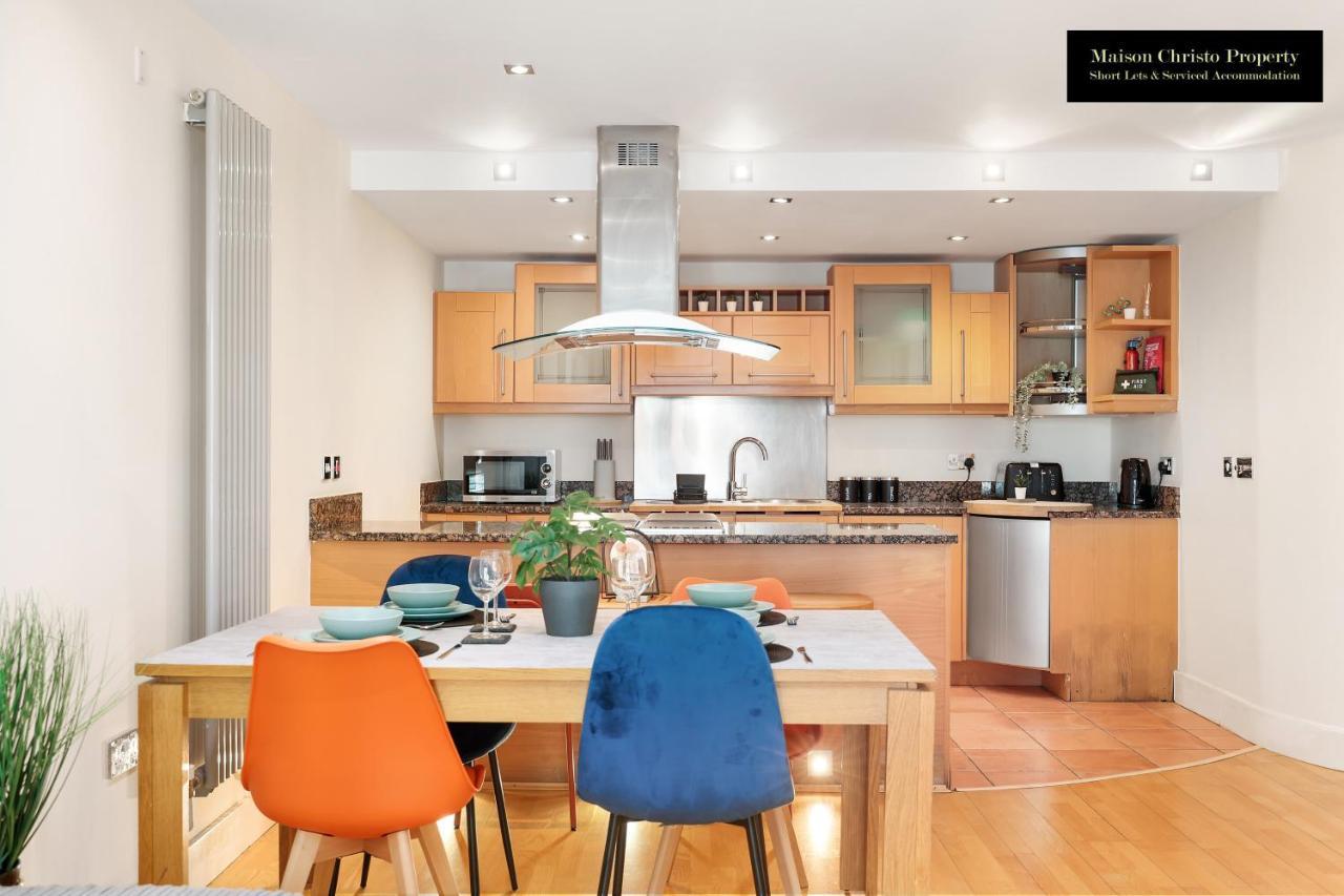 Weekly Or Monthly Stays, London, Canary Wharf - Sleeps 6- 2bedroom, Free Parking, Serviced By Maison Christo Londres