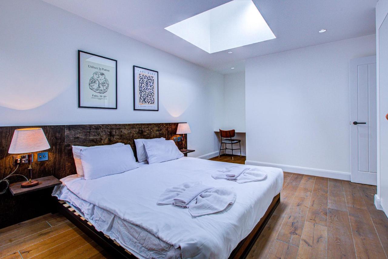 Lägenhet Beautiful 3-bedroom House Just Minutes From Queen's Park Tube London