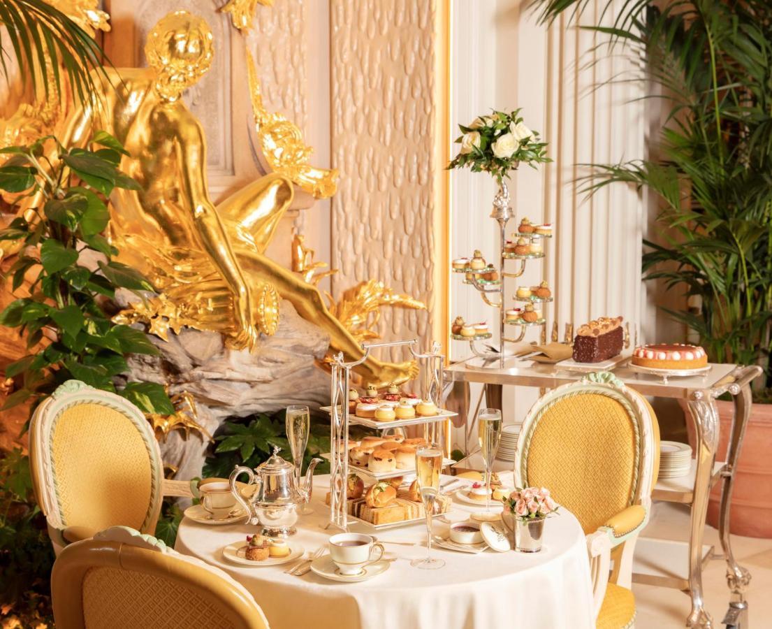 The Ritz 5*