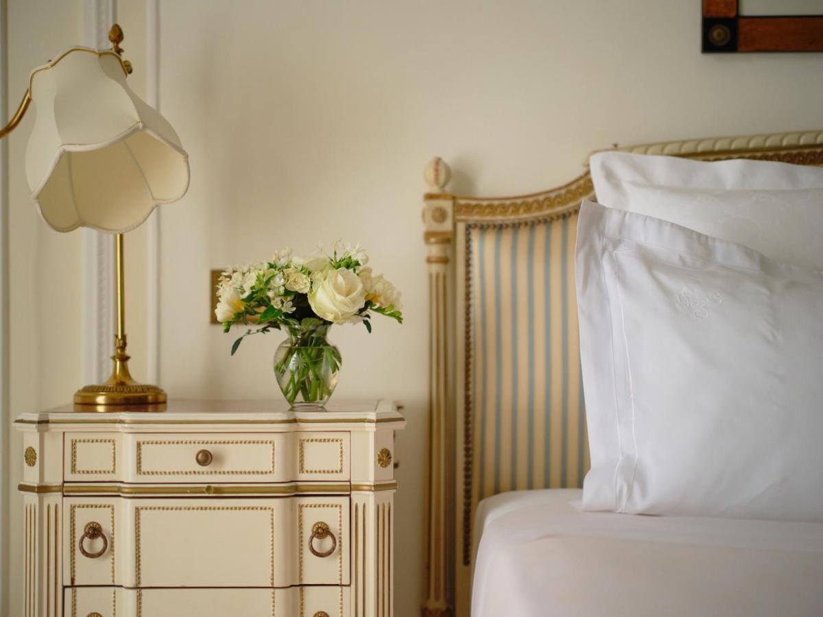 The Ritz Hotel 5*