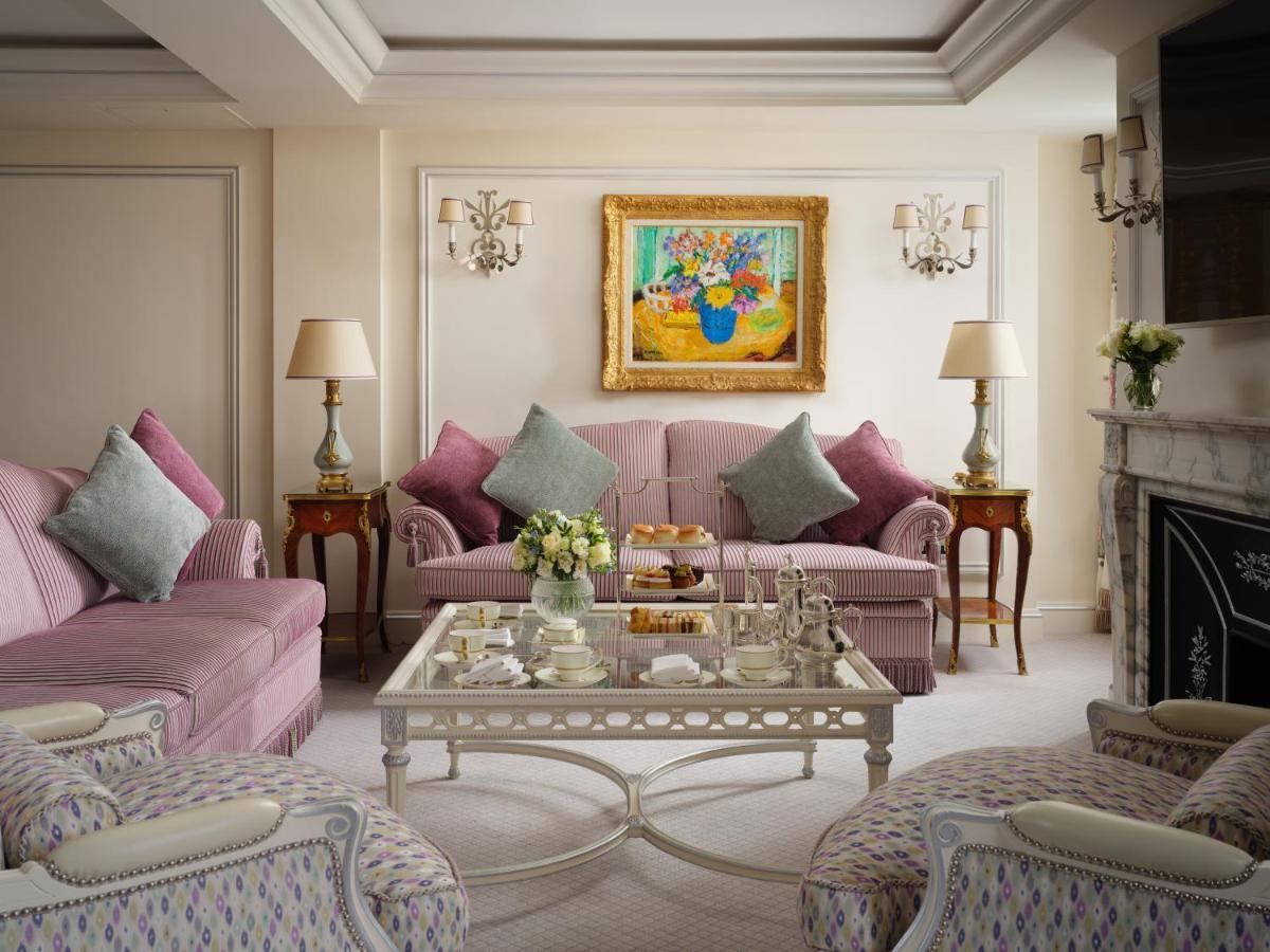 The Ritz Hotel 5*