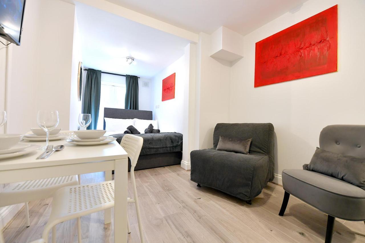 Luxury Fulham Close To Underground Newly Refurbished * Londen