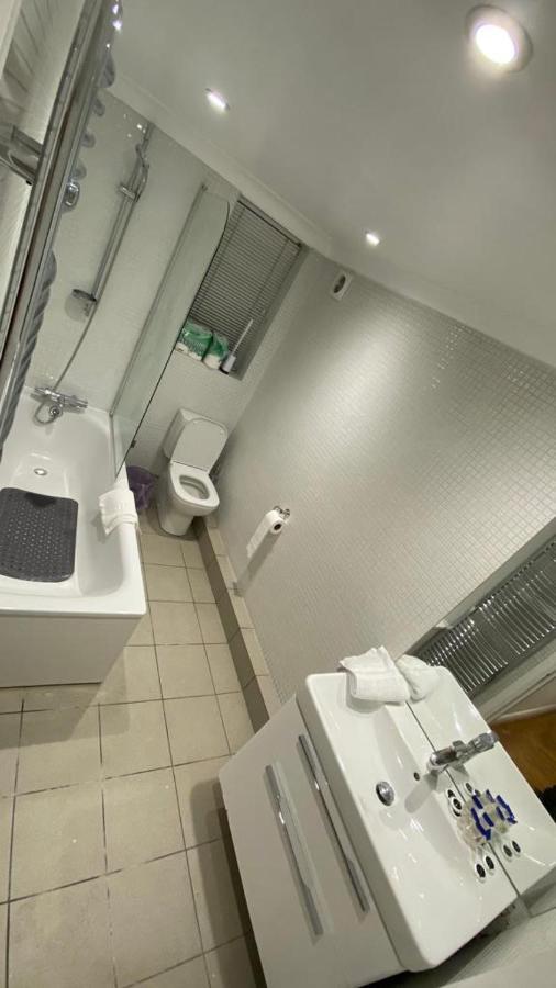 1 Notting Hill Portobello Road Amazing Location!