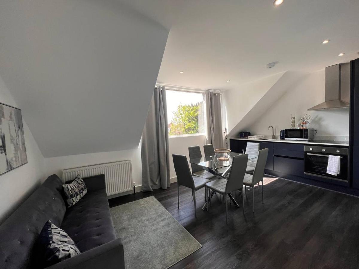 Leilighet Star Finchley Road 3-bed Haven London