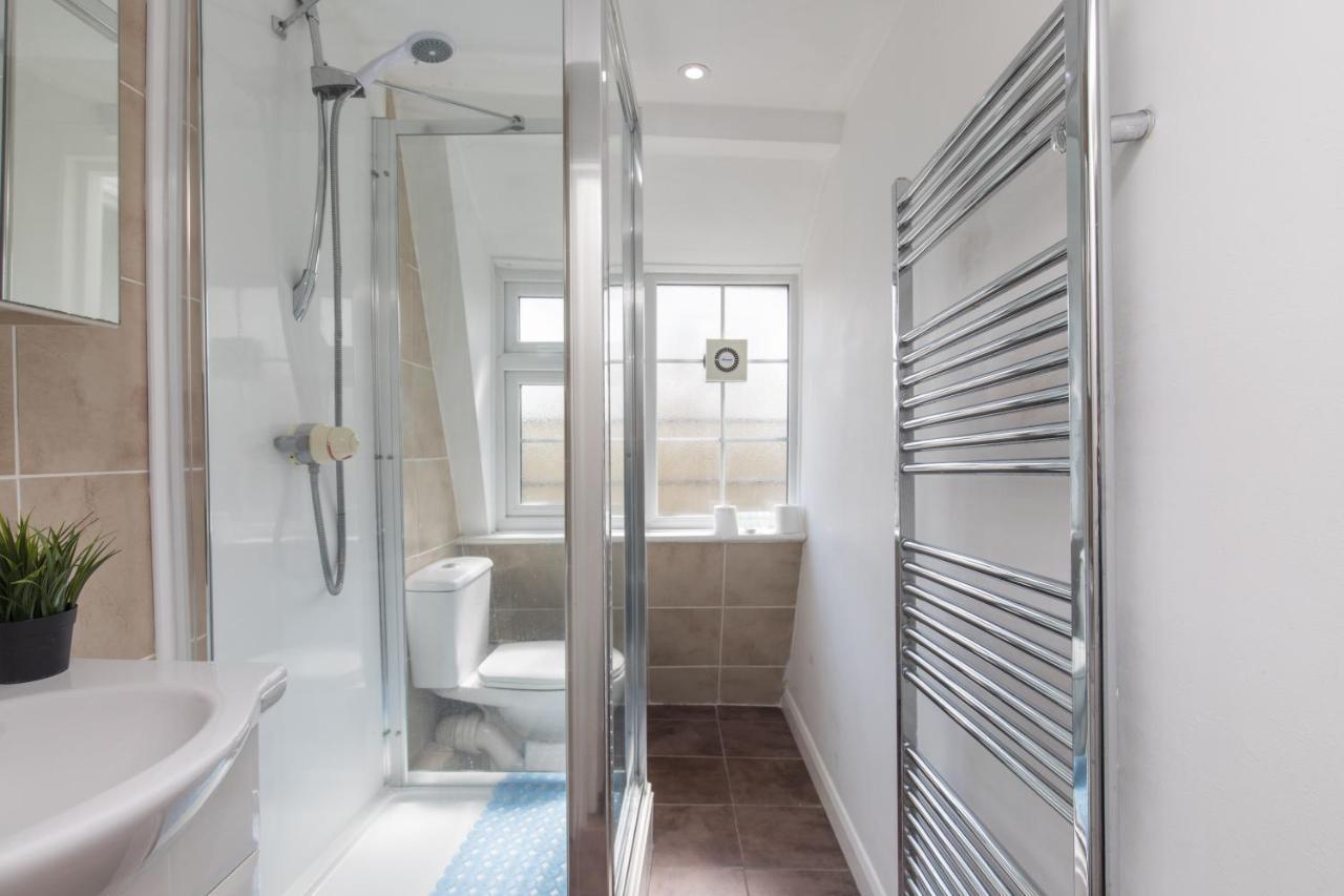 Pass The Keys Comfy Flat By Oval Cricket Club