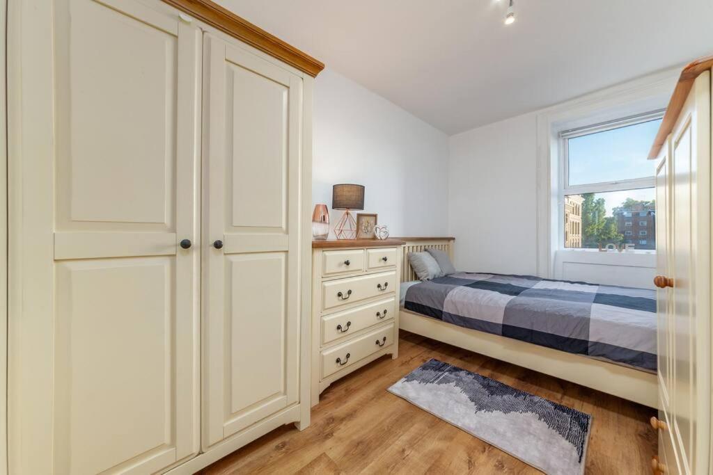 One Bedroom Flat In Central #02 Londres