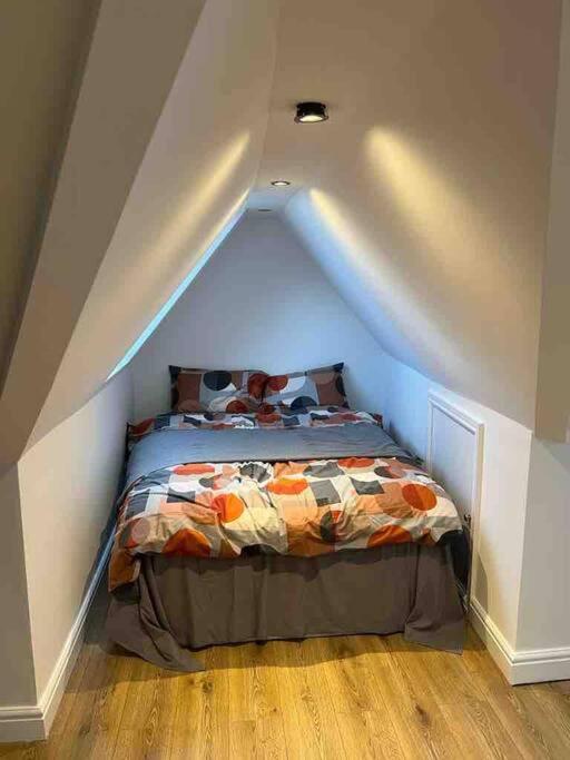 Holiday home 5 Bedroom House Se6 *