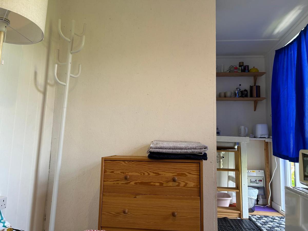 Mini In A Quiet Area Apartment London