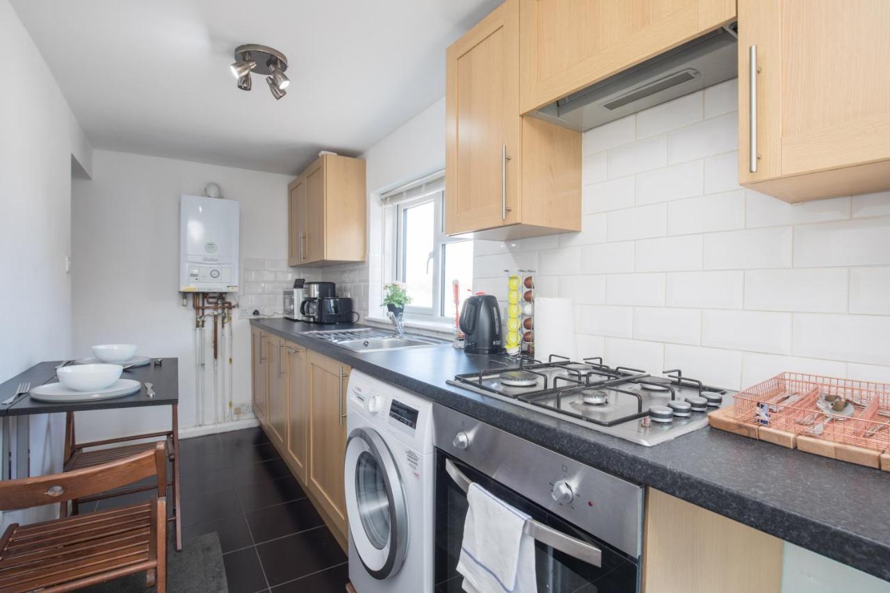 Pass The Keys Comfy Flat By Oval Cricket Club *