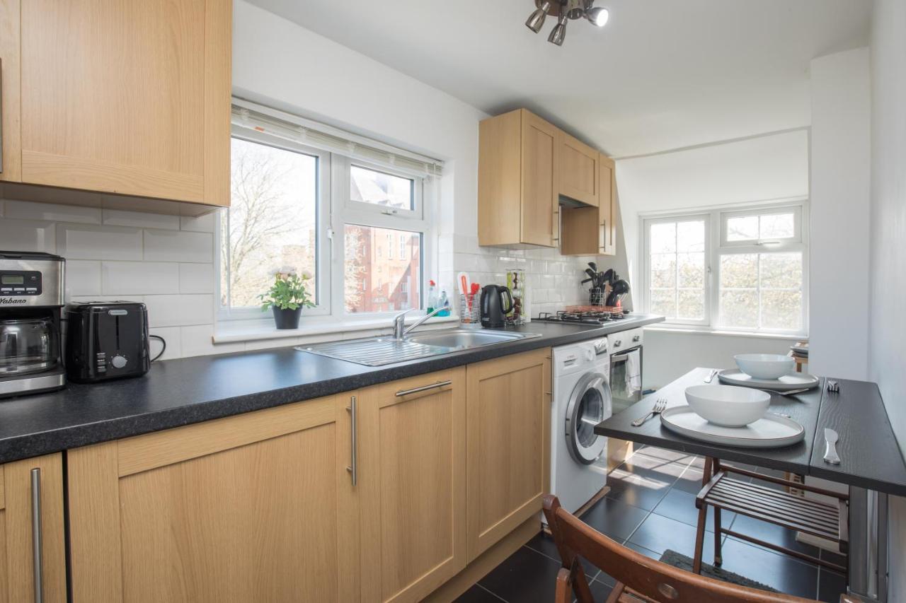 Pass The Keys Comfy Flat By Oval Cricket Club Apartment *