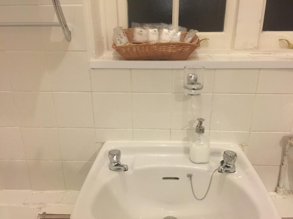 Bed & Breakfast Nice 3 Londen
