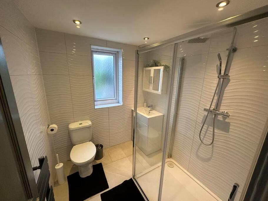 Holiday home 5 Bedroom House Se6 *