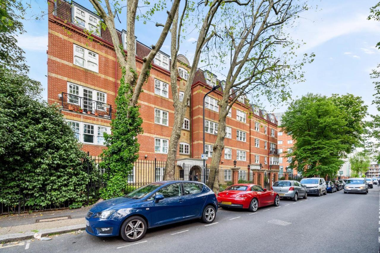 Terrific 2 Bed 2 Bath Apt With Gym & Roof Terrace -12 Mins From Appartement