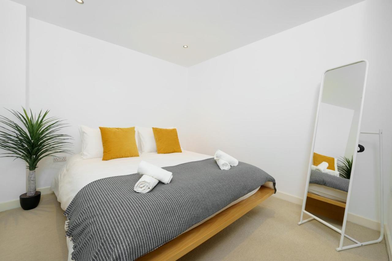 Cosy Near Stratford, O2 And Canary Wharf Lägenhet London