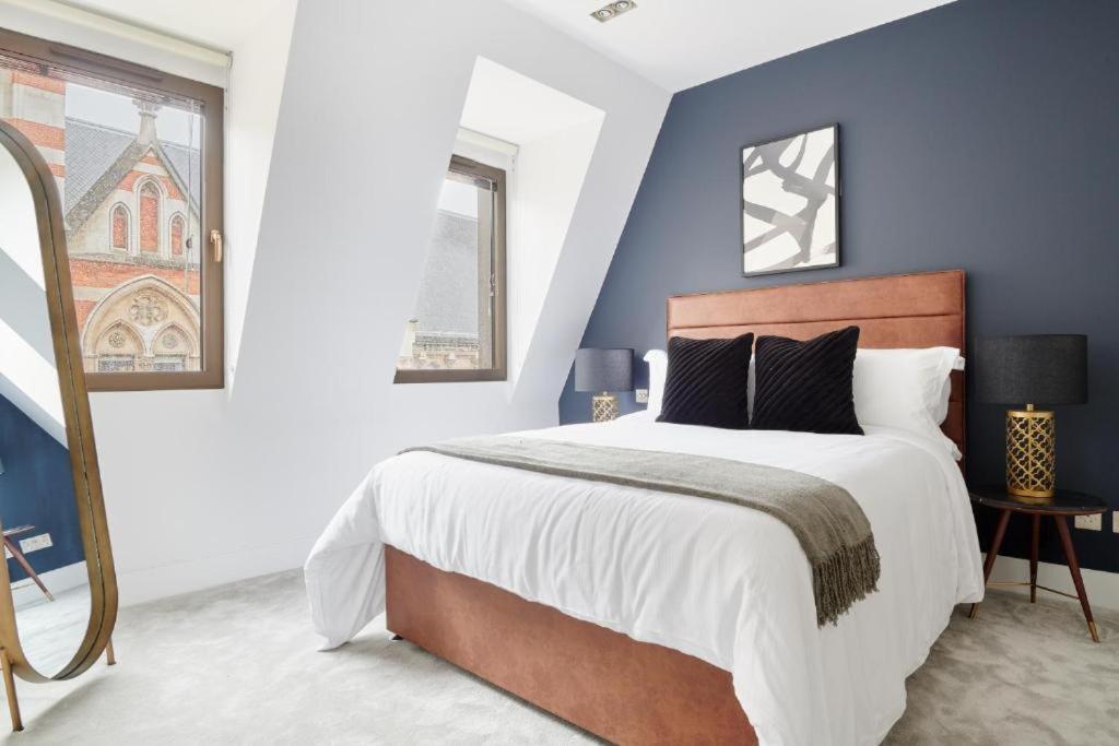 Synergy The Apartment London