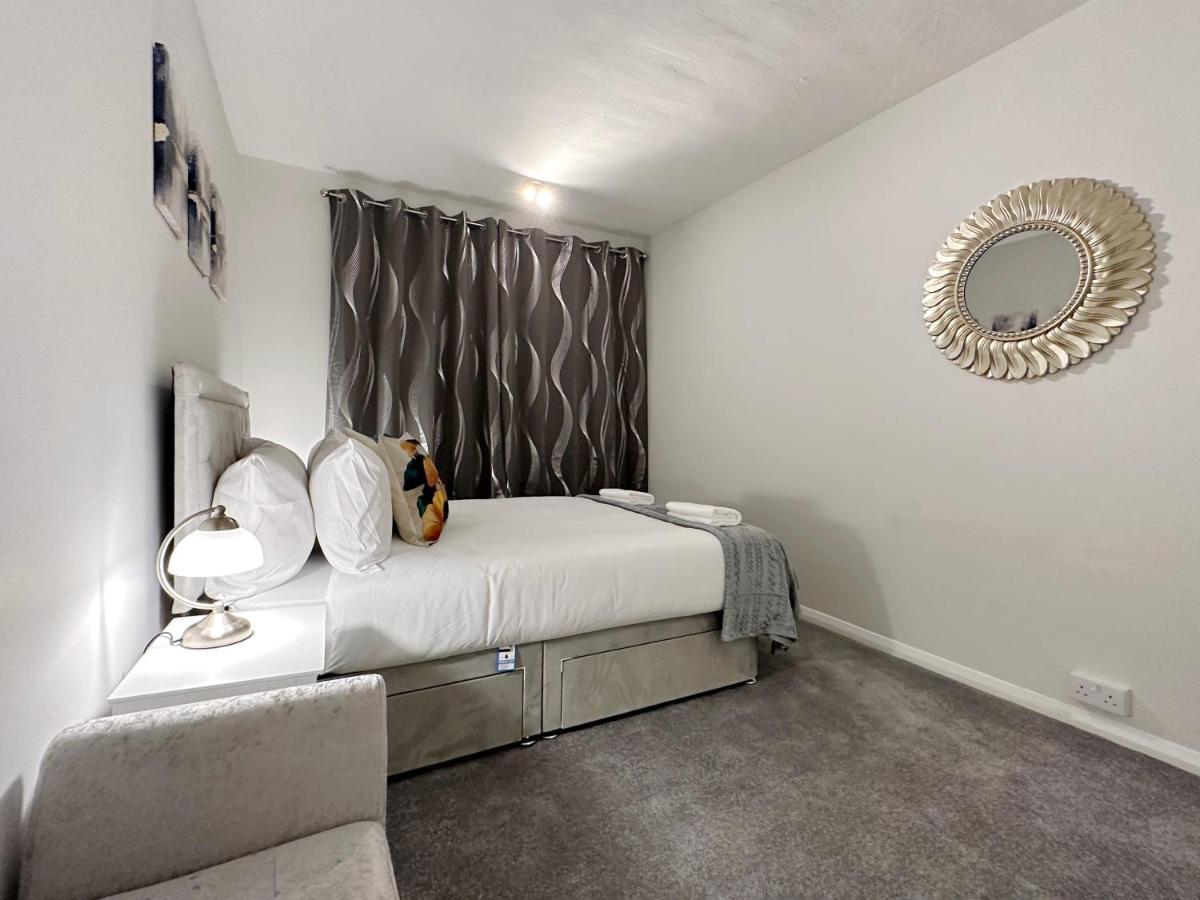 Appartement Zoey Place Near Thames River - 2 Double Beds, 1 Single Bed, Spacious, Ideal For Families Londres