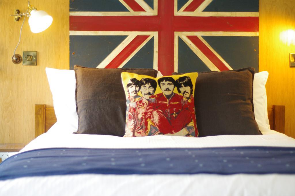 Stylish Fitzrovia Studios W1 Apartment