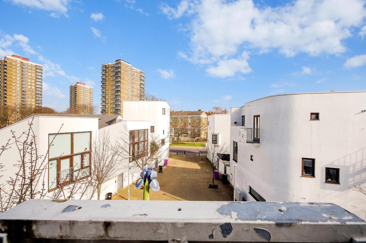 Apartment Eden 2bedroom Sleeps 6 In With Wifi & Leisure By Maison Christo Short Lets & Serviced