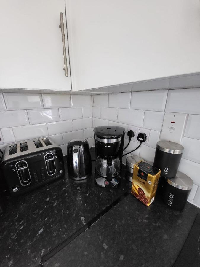 Delight Apartment, Close To Excel, Airport & O2! Leilighet *