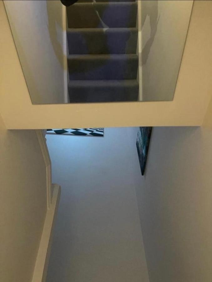 Modern Homestay London