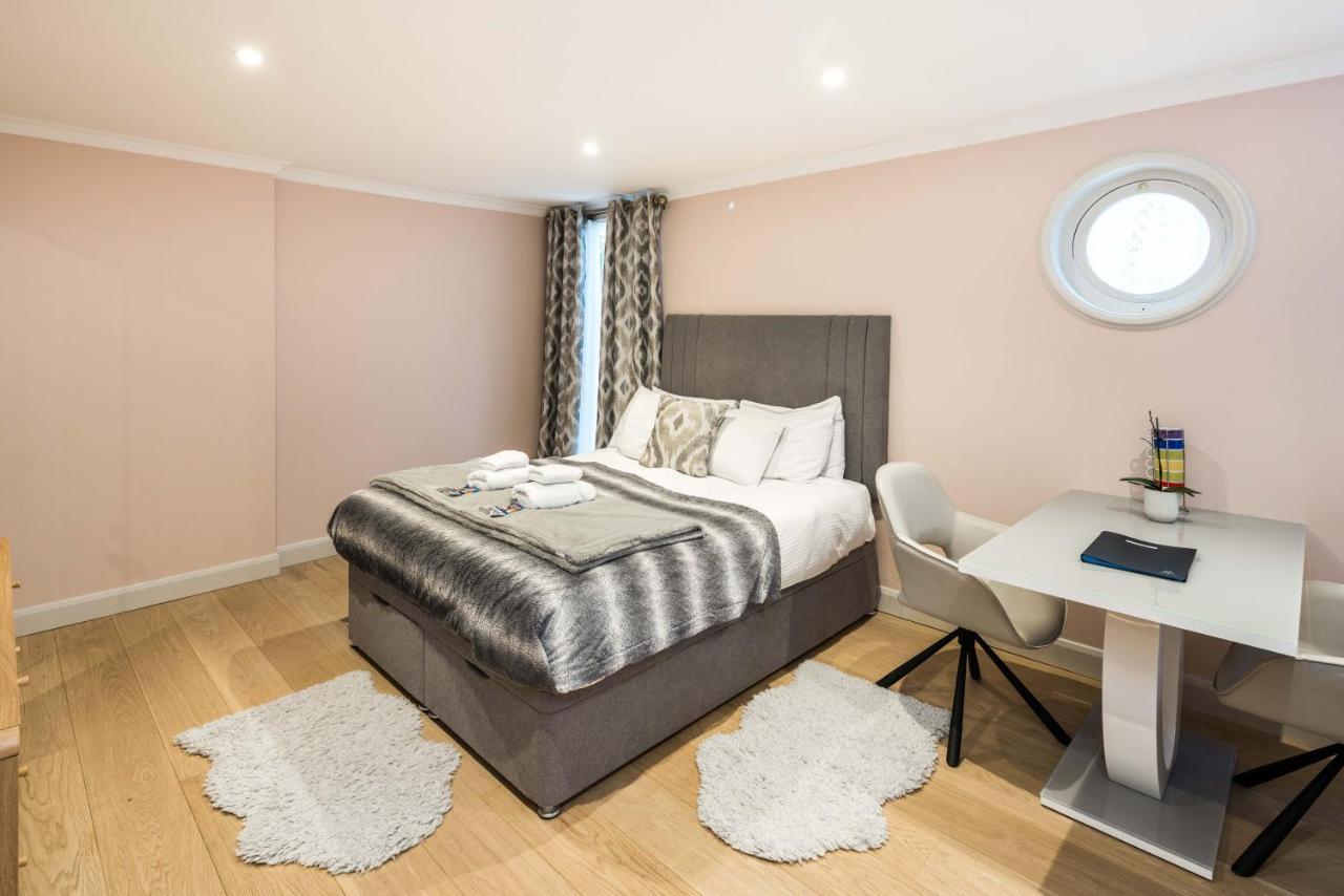 Lejlighed Superb Chelsea Rare Find With Patio 2 Min From Tube
