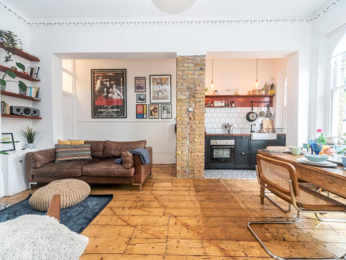 Appartement Pass The Keys Rustic And Quirky Flat In Charming Charlton Village