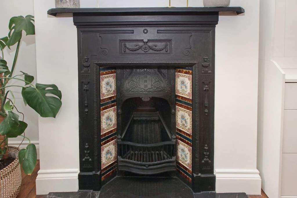 Lejlighed Newly Refurbished, Cosy & Modern In E17