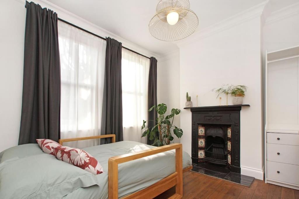 Lejlighed Newly Refurbished, Cosy & Modern In E17 *