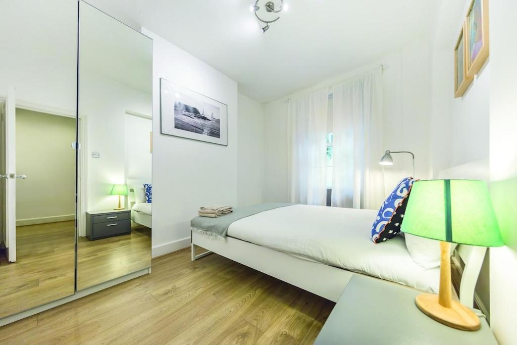 3 Bedroom In Westminster Lägenhet *