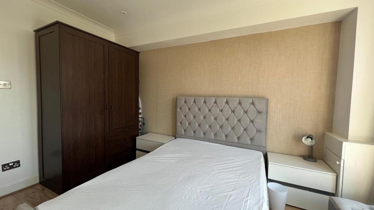 Comfy 2 Bedroom - Finchley Road, Appartement *