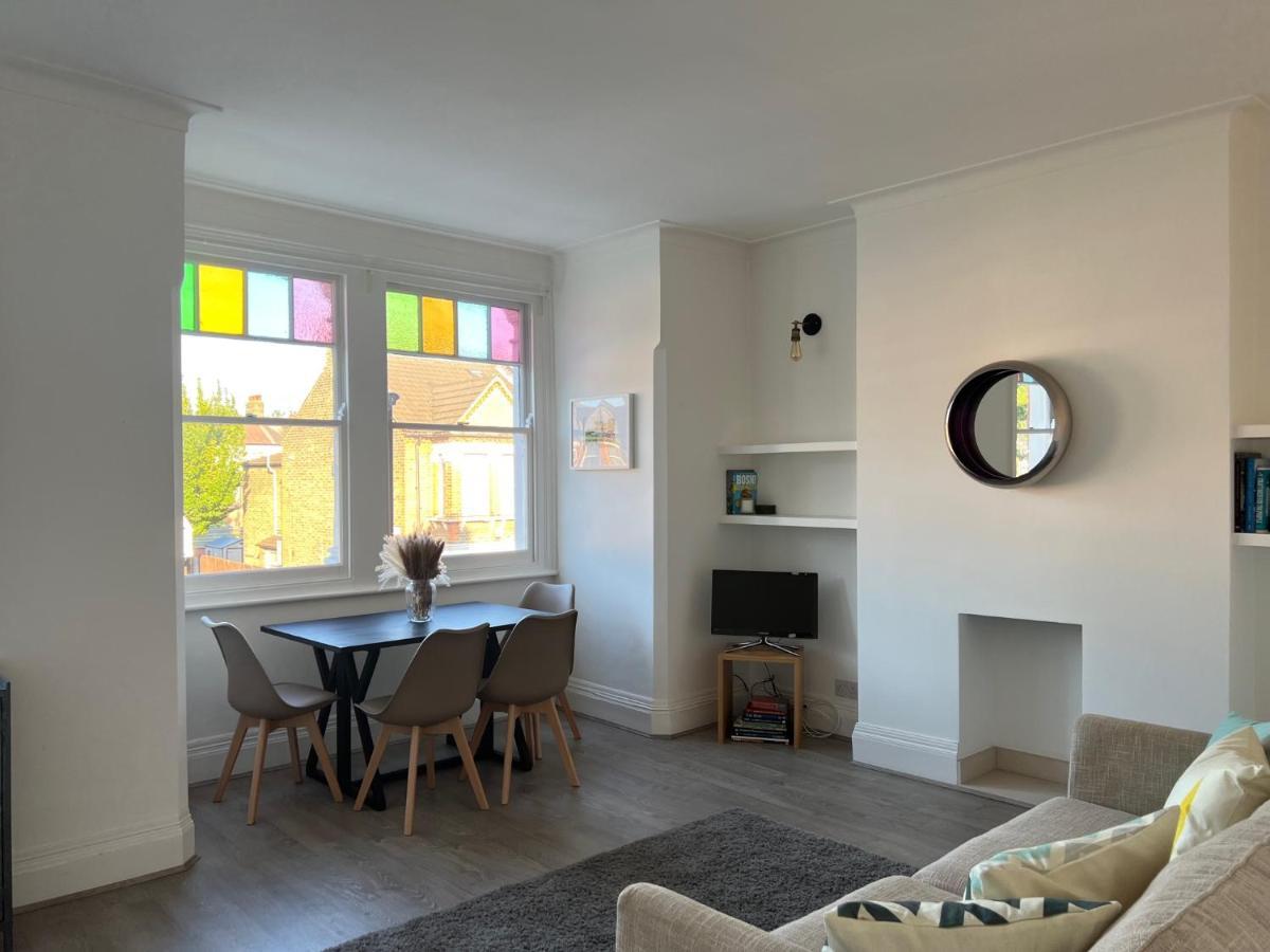 Appartamento Bright And Stylish 2 Bedroom First Floor Flat