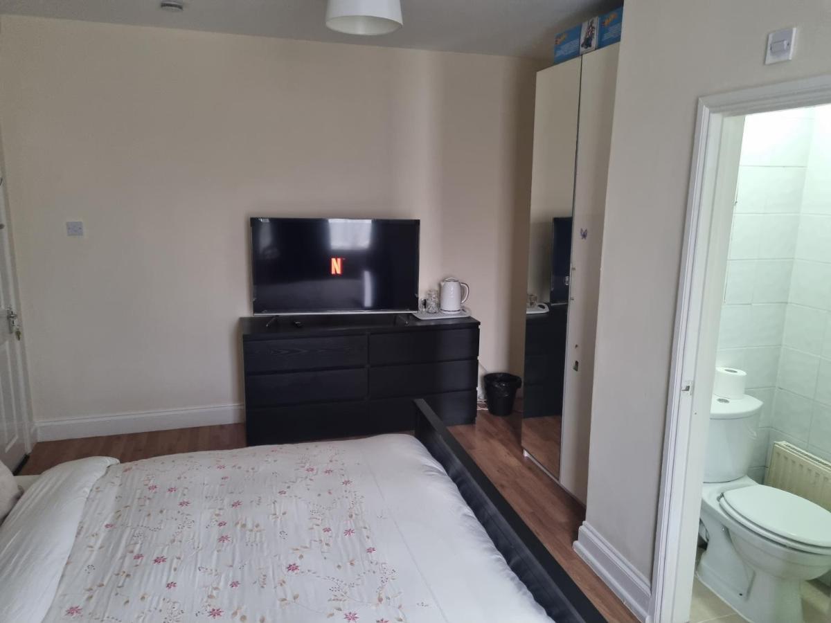 Privat overnatting Guess Bungalow Wembley London