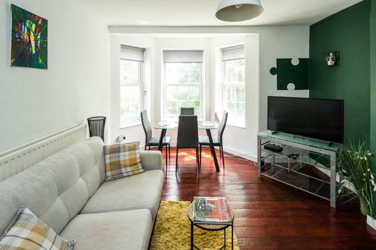 Cosy 3bd For 6 / 6 Beds