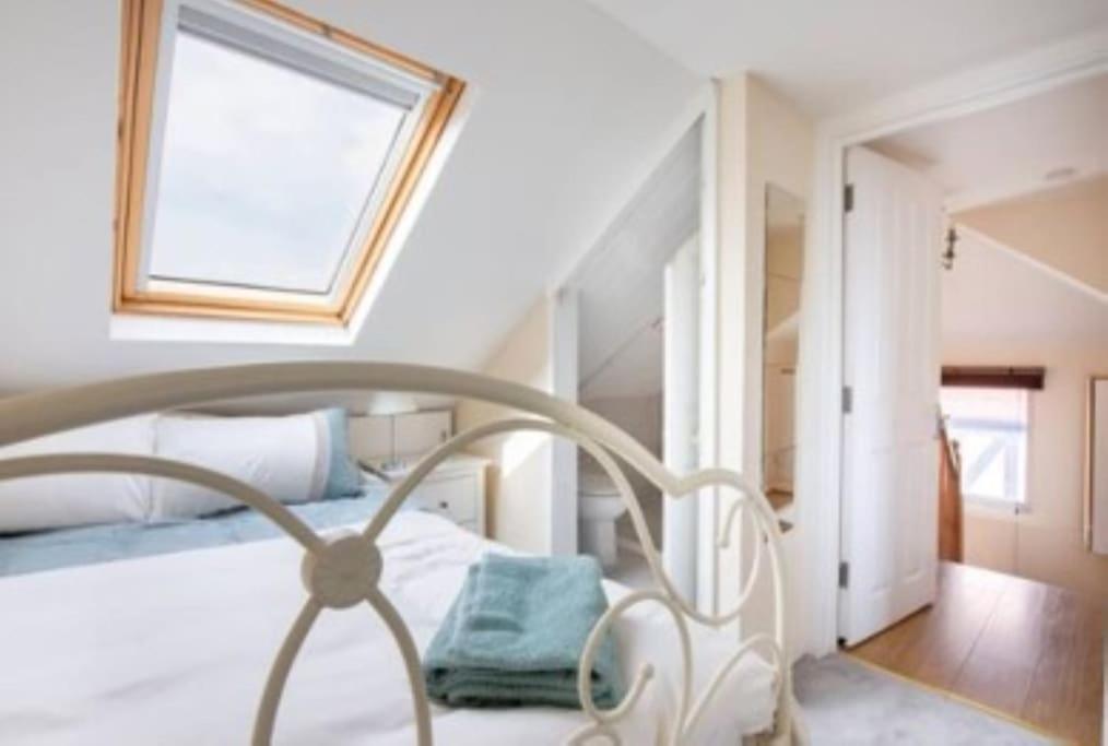 Wembley 2 Bed/2 Bath Modern Apt Appartamento Londra