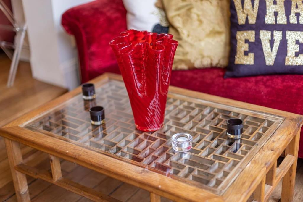Golborne Road 3 Bedrooms Antique Rooftop Terrace Flat Appartement