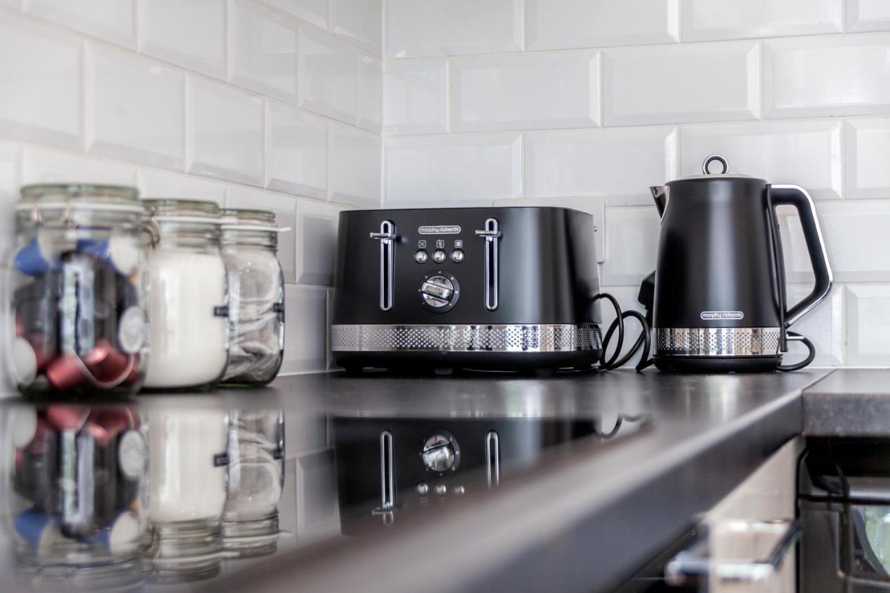 Modern And Bright 2 Bdr Flat In Clapham Common Appartamento Londra
