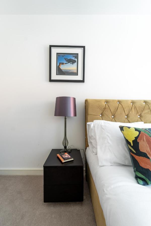 Luxury Riverview Greenwich 2bed Apt- Sleep 6 Guests-5min From 02 Arena- Playstation 4 Provided Appartement