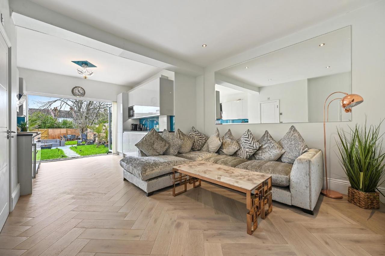 Feriehus Wembley Luxury Residence- Opulence House *