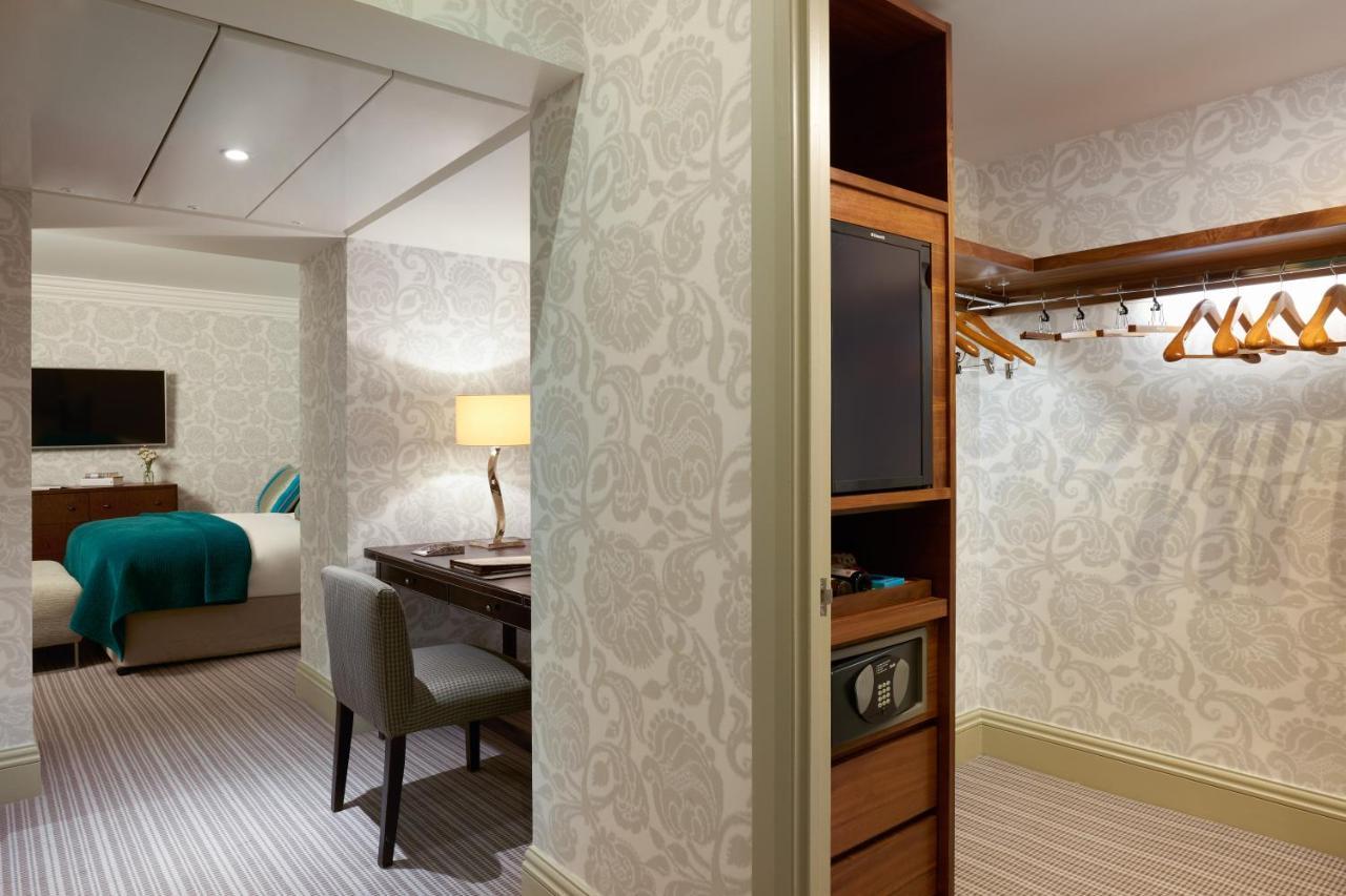 Brown's Hotel, A Rocco Londres