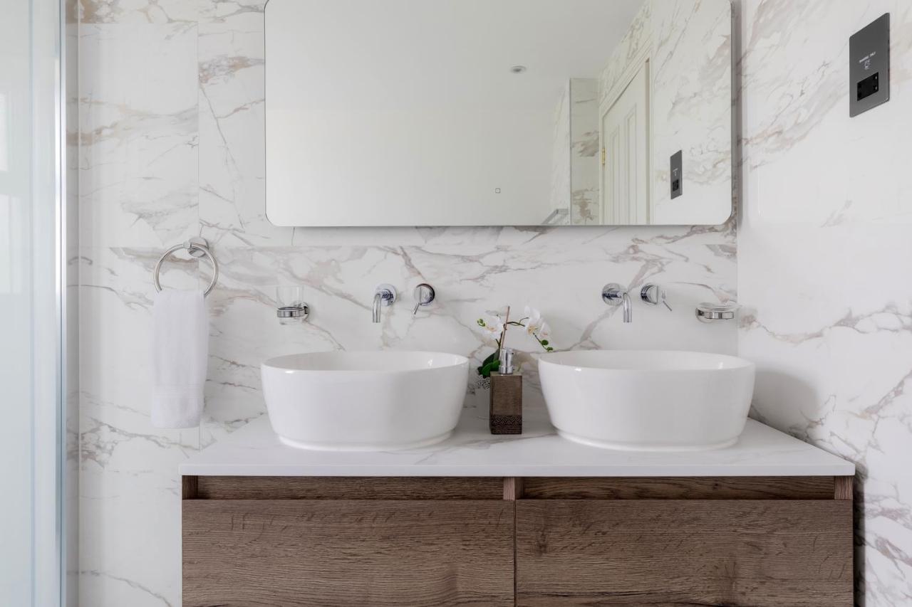 Central, Stylish And Spacious 4 Bedroom House 2,5 Bathrooms In Shepherd's Bush Appartement Londres