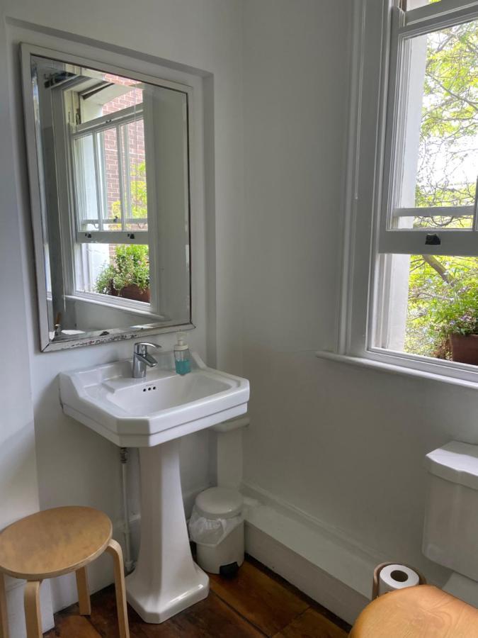 Central Victorian House Guest house