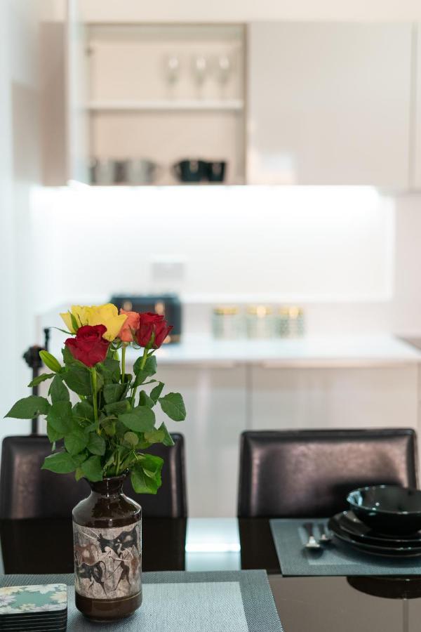 Luxury Riverview Greenwich 2bed Apt- Sleep 6 Guests-5min From 02 Arena- Playstation 4 Provided Londen