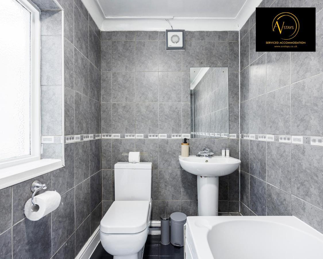 2 Bedroom House By Av Stays Short Lets Croydon With Free Wi-fi Semesterbostad