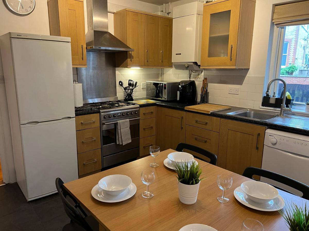 3 Bedroom Town House In Muswell Hill Hébergement de vacances