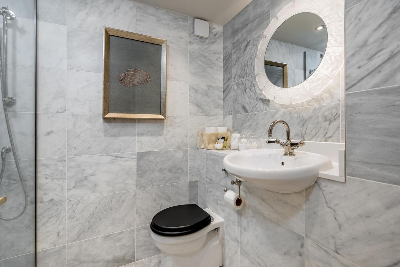 Spacious, Calm One Bedroom Appartement Londen