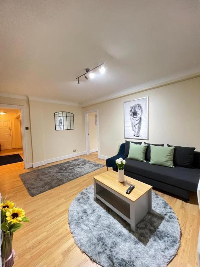 Lejlighed Three Bedrooms Three Bathrooms Sweet Flat *