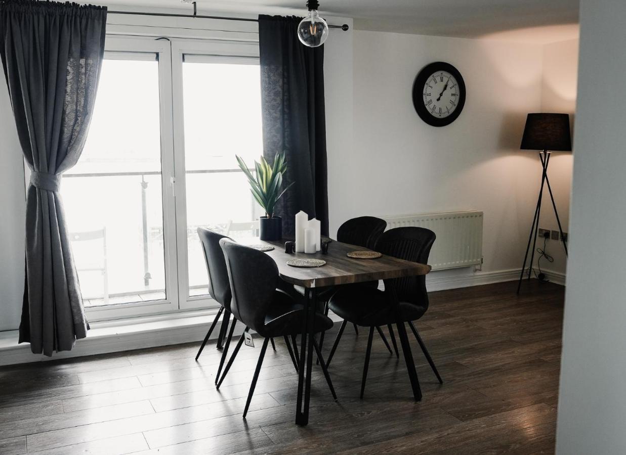 2 Bed River View Greenwich * Londra