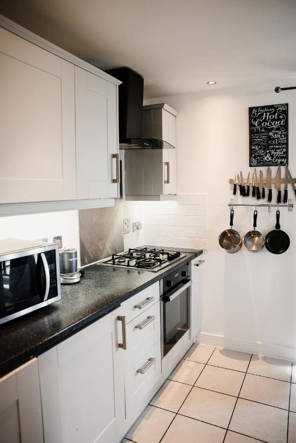 2 Bed River View Greenwich Londra