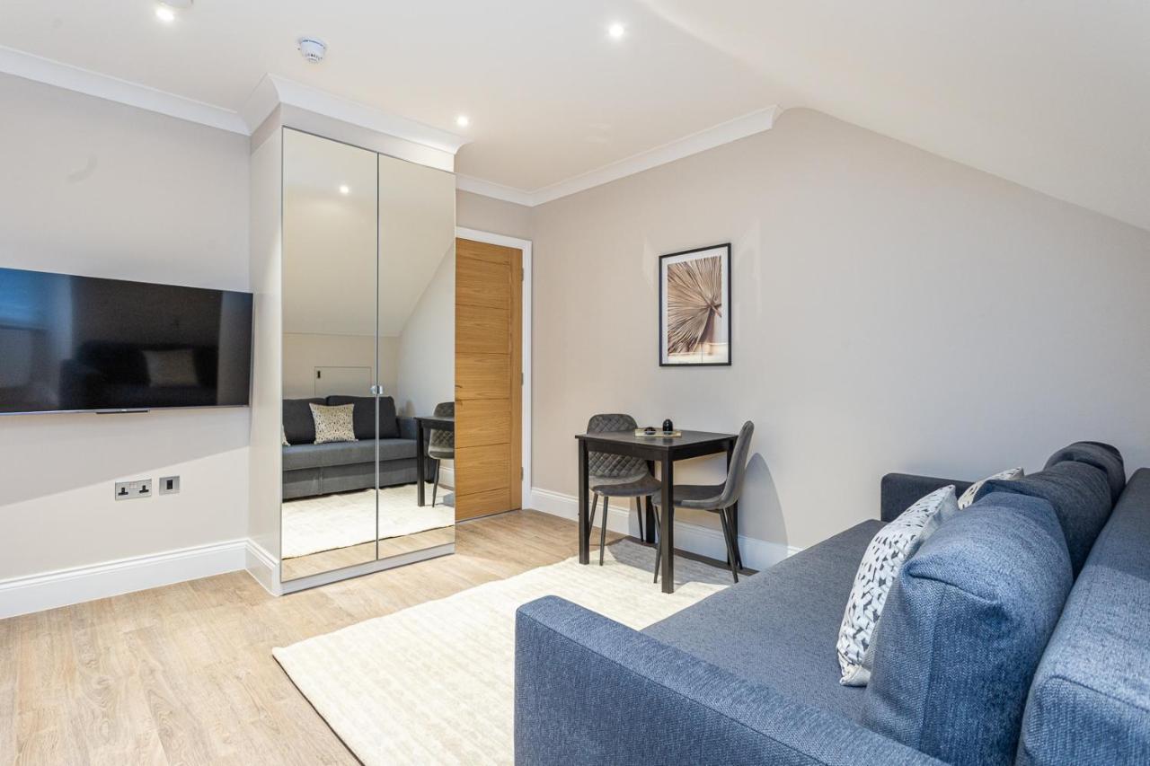 Redcliffe Gardens Apartment London